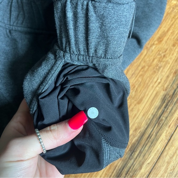 Lululemon Hello Sunday Crop Heathered Mod Black - Picture 6 of 6